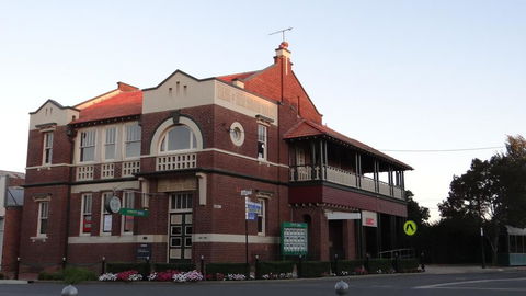 The Bank B&B West Wyalong - Lismore Accommodation 0