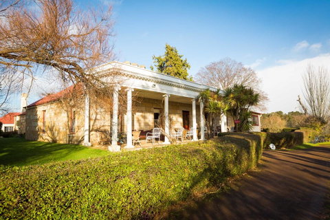 Ratho Farm - Lismore Accommodation 1