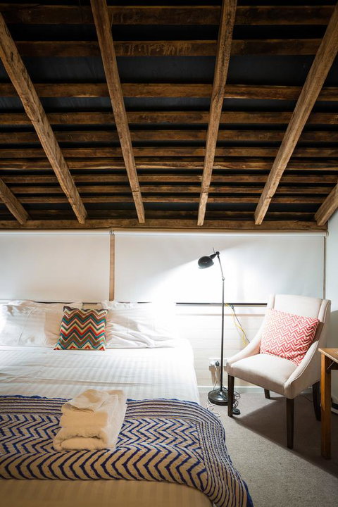 Ratho Farm - Lismore Accommodation 10