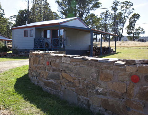 Highland Cabins And Cottages At Bronte Park - Lismore Accommodation 10