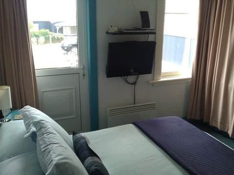 Freycinet Waters - Lismore Accommodation 18