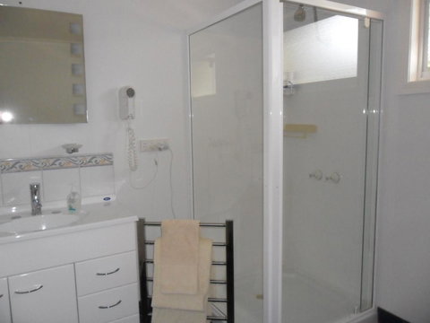 Freycinet Waters - Lismore Accommodation 30