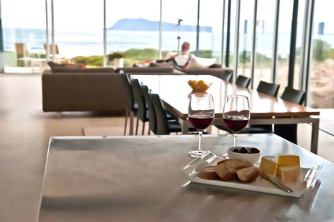 Cloudy Bay Beach House - Lismore Accommodation 30