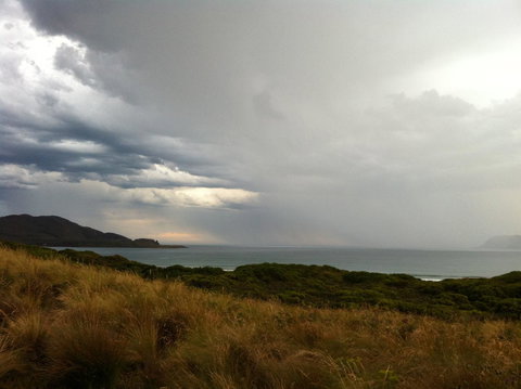 Cloudy Bay Beach House - Lismore Accommodation 41