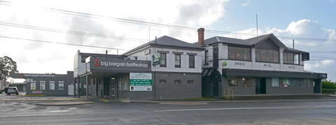 Bridge Hotel - Lismore Accommodation 13