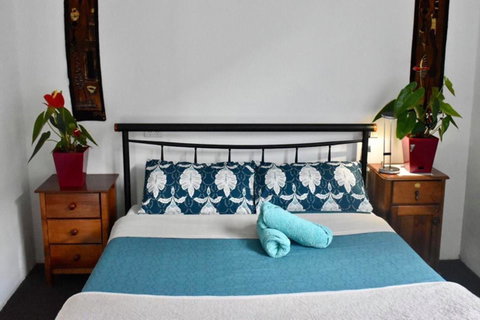 Hobart's Accommodation & Hostel - Lismore Accommodation 8