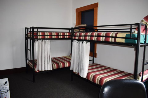 Hobart's Accommodation & Hostel - Lismore Accommodation 37