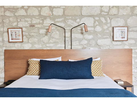 Hotel Sorrento - Lismore Accommodation 7