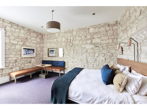 Hotel Sorrento - Lismore Accommodation 8