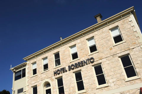 Hotel Sorrento - Lismore Accommodation 32