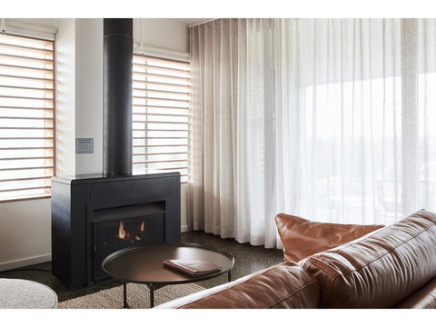 Hotel Sorrento - Lismore Accommodation 4