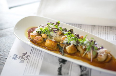 The Royal Hotel Mornington - Lismore Accommodation 32