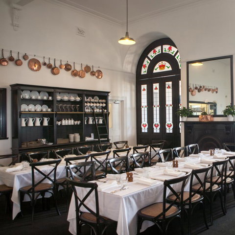 The Royal Hotel Mornington - Lismore Accommodation 25