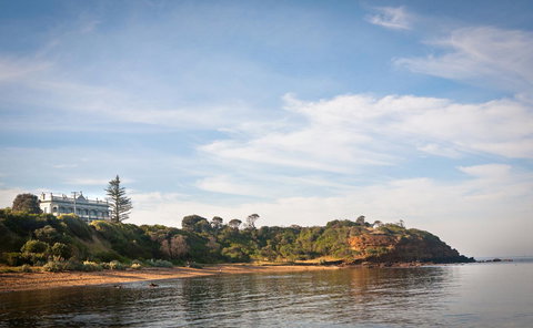 The Royal Hotel Mornington - Lismore Accommodation 23