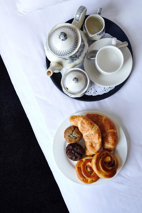 The Royal Hotel Mornington - Lismore Accommodation 21