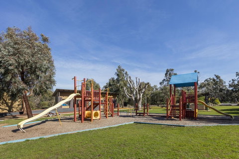 Ramada Resort By Wyndham Phillip Island - Lismore Accommodation 3