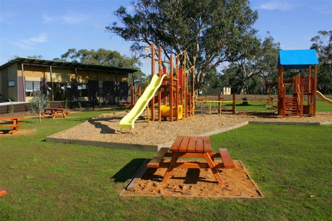 Ramada Resort By Wyndham Phillip Island - Lismore Accommodation 32