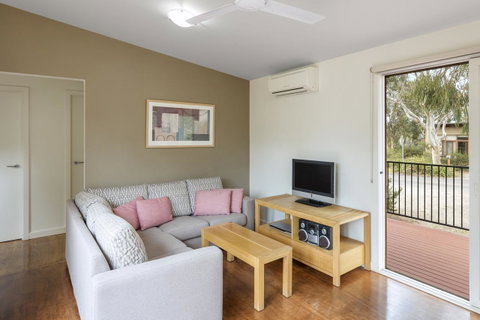 Ramada Resort By Wyndham Phillip Island - Lismore Accommodation 11
