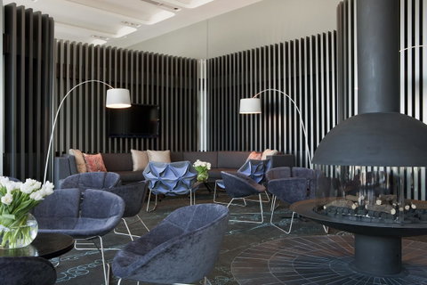 Crown Metropol Melbourne - Lismore Accommodation 9