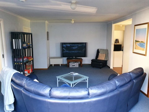Island Family Holiday Retreat - Lismore Accommodation 4