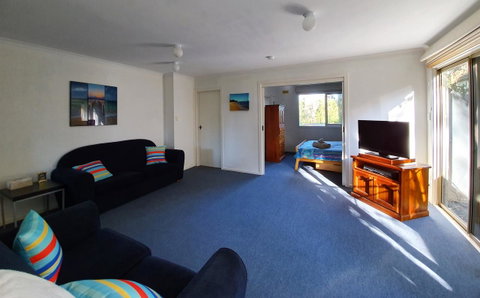 Island Family Holiday Retreat - Lismore Accommodation 8