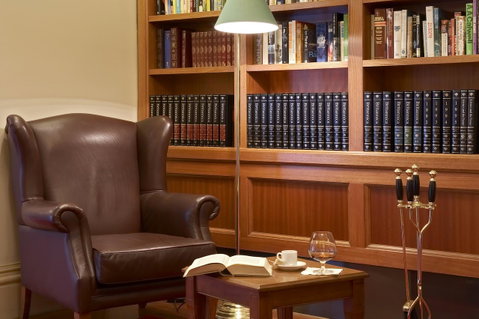 Grand Hotel Melbourne - Lismore Accommodation 9