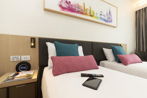 Ibis Melbourne Central - Lismore Accommodation 7