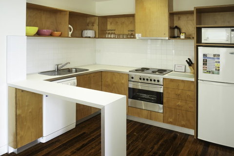 Phillip Island Apartments - Lismore Accommodation 4