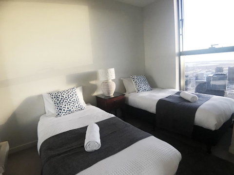 Sky City Serviced Apartment - Lismore Accommodation 10