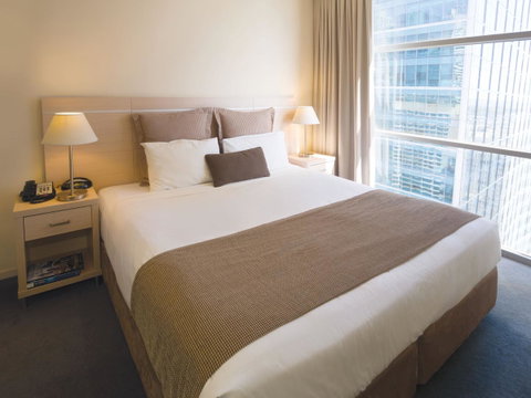 Oaks Melbourne On Lonsdale Suites - Lismore Accommodation 3