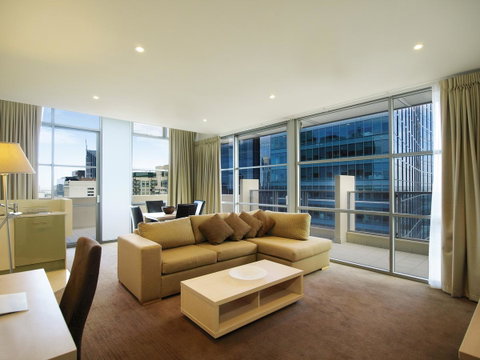 Oaks Melbourne On Lonsdale Suites - Lismore Accommodation 1