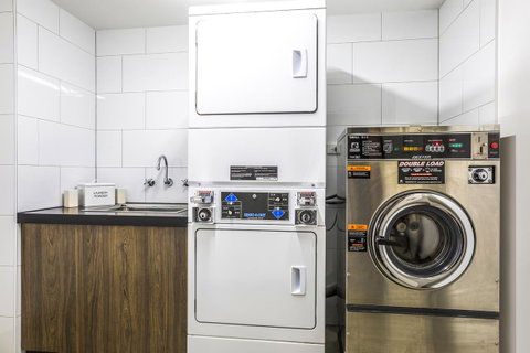 Hotel Indigo Melbourne On Flinders, An IHG Hotel - Lismore Accommodation 34