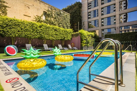 Hotel Indigo Melbourne On Flinders, An IHG Hotel - Lismore Accommodation 15