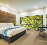 Holiday Inn Melbourne on Flinders - Lismore Accommodation