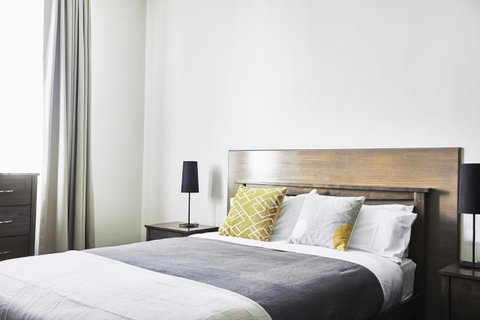 Plough Hotel - Lismore Accommodation 0