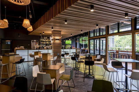 Oaks Melbourne On Market Hotel - Lismore Accommodation 0