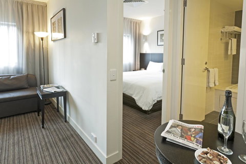 Causeway 353 Hotel - Lismore Accommodation 33