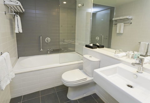 Causeway 353 Hotel - Lismore Accommodation 28
