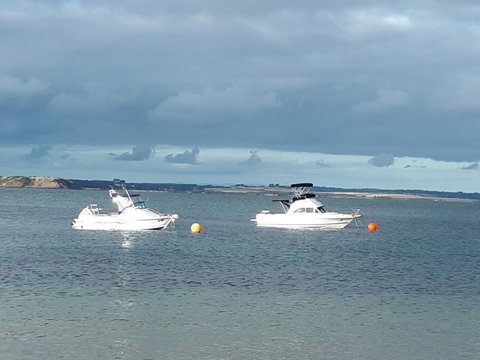 Apartments In Phillip Island Towers - Block C - Lismore Accommodation 11