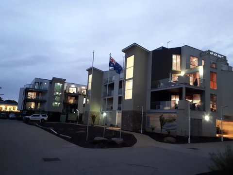 Apartments In Phillip Island Towers - Block C - Lismore Accommodation 15