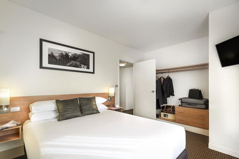 Ibis Melbourne Hotel And Apartments - Lismore Accommodation 13