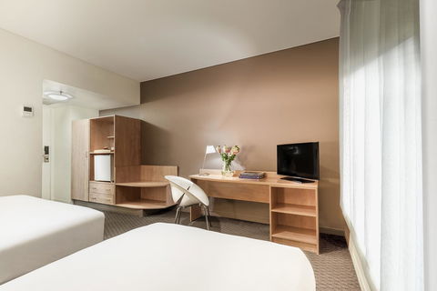 Ibis Melbourne Hotel And Apartments - Lismore Accommodation 8