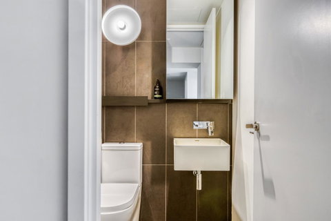 Cosmo Central Hotel Apartment - Lismore Accommodation 31