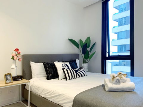 Cosmo Central Hotel Apartment - Lismore Accommodation 10