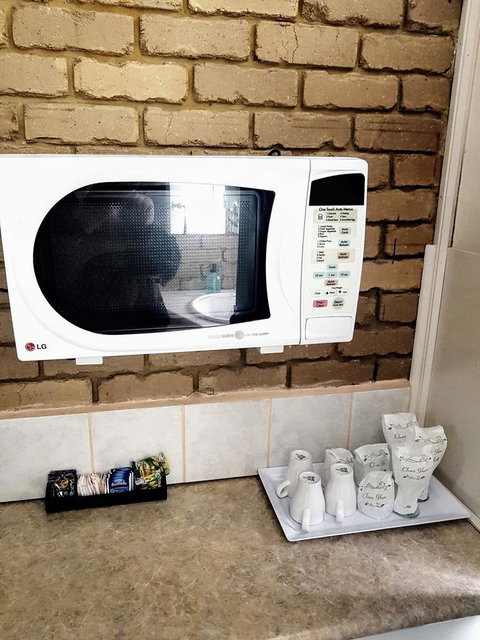 Tropicana Motor Inn - Lismore Accommodation 21
