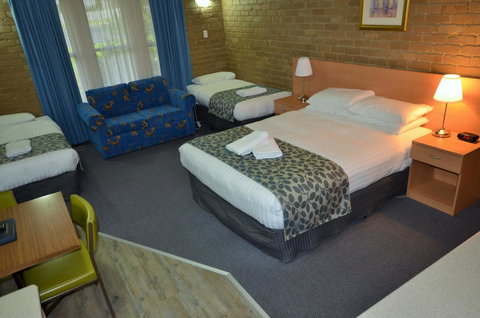 Tropicana Motor Inn - Lismore Accommodation 7