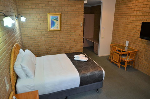 Tropicana Motor Inn - Lismore Accommodation 8