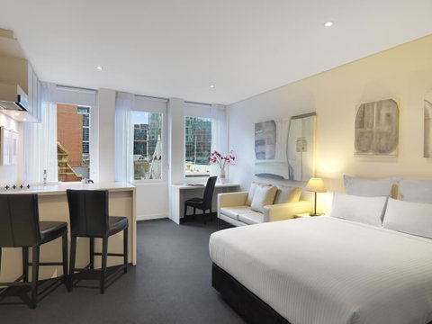 Oaks Melbourne On Collins Suites - Lismore Accommodation 0