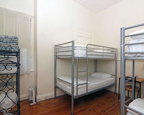 Hotel Claremont Guest House - Lismore Accommodation 26