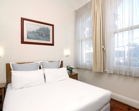 Hotel Claremont Guest House - Lismore Accommodation 6